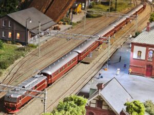 Passasjertog med El14 i front