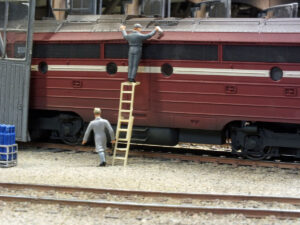 Lokvaskeren fikk mye å gjøre med 3 nedsmussede lokomotiver