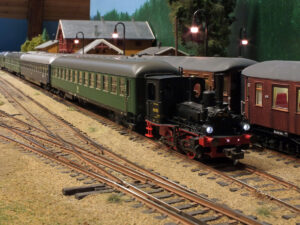 Uvanlig trekkraft foran lange passasjervogner